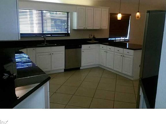 20150105231203843687000000-o