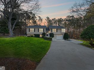 326 Bethel Dr, Woodstock, GA 30189
