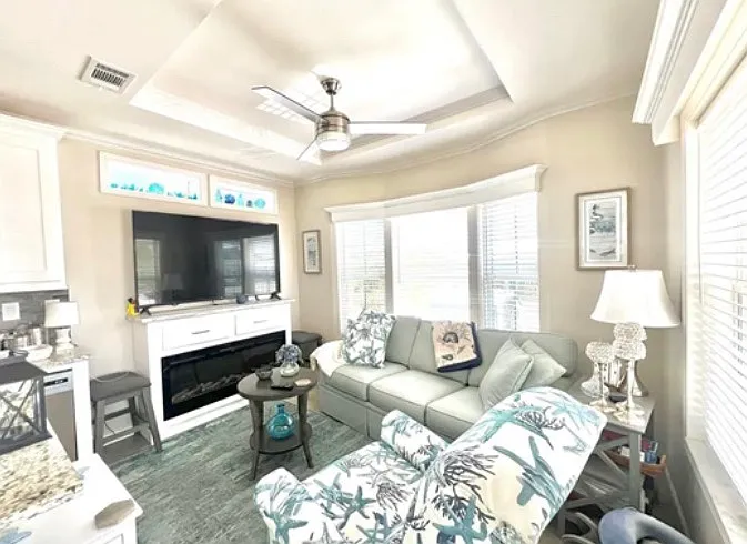 4637 W Palm Dr — Photo 6