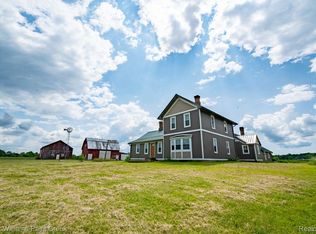 6367 Briggeman Rd, Saint Clair, MI 48079