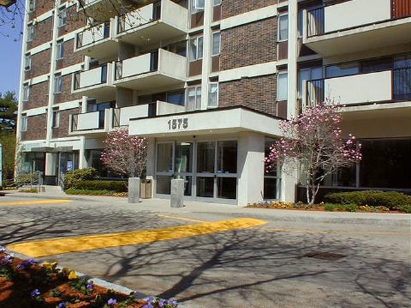 1575 Tremont St APT 106