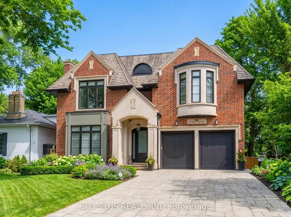 169 Old Forest Hill Rd, Toronto, ON M6C 2G7