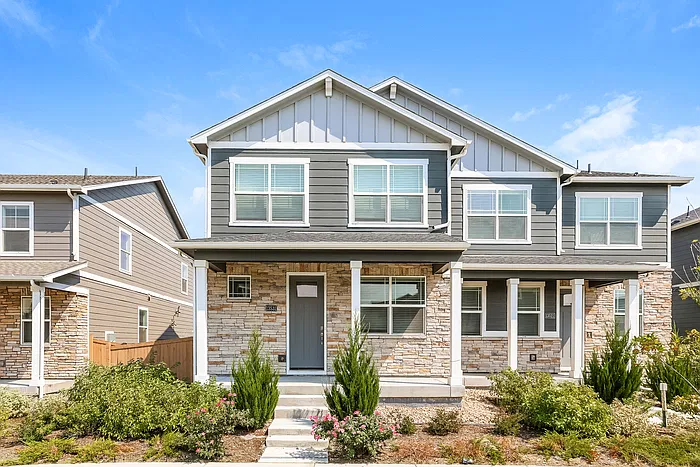 13439 Oneida Ln