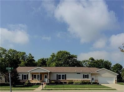 1st image of 820 Fern Dr