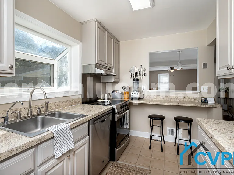 8627 Park Ave — Photo 13