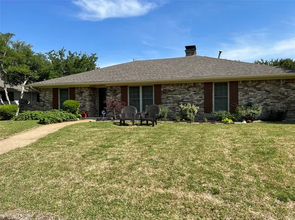 330 High Brook Dr, Richardson, TX 75080