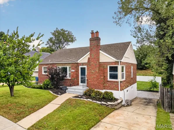 7613 Lovella Ave, Saint Louis, MO 63117