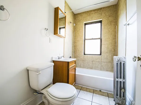 8236 S Maryland, 8236 S Maryland Ave #8238-1W, Chicago, IL 60619
