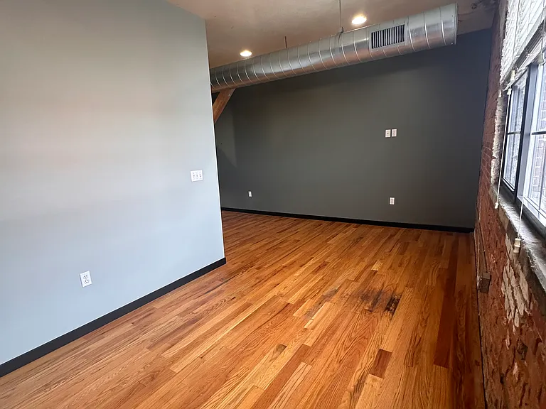 317 S Elm St #317 — Photo 5