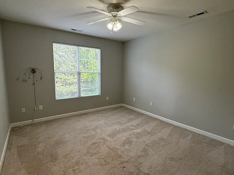 223 Eyam Hall Ln #223 — Photo 4