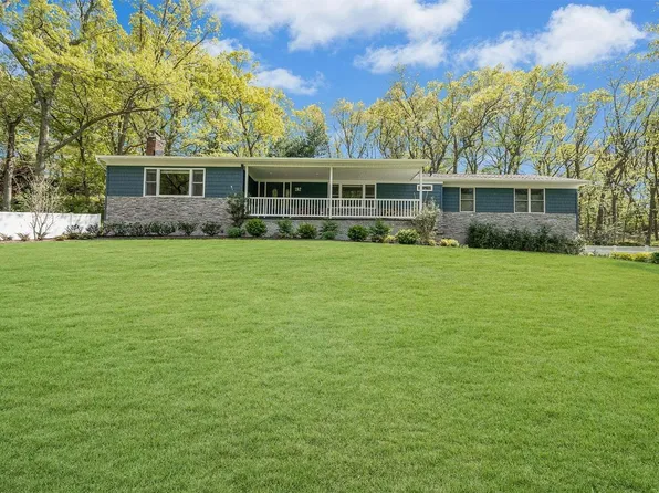 192 Lower Sheep Pasture Rd Road, East Setauket, NY 11733