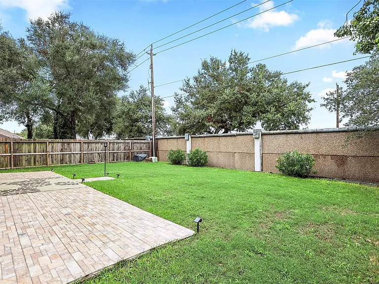 602 Oak Briar Dr — Photo 7
