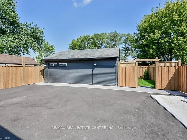 43 Mahony Ave #3 — Photo 3