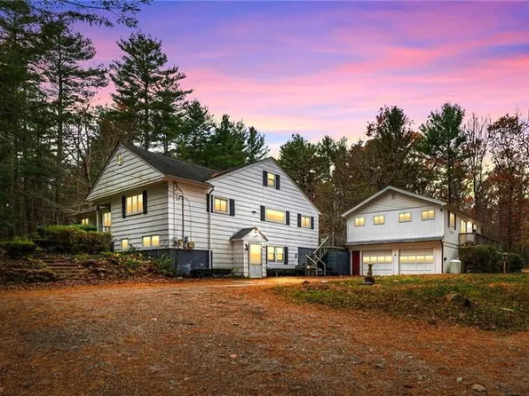 980 Plainfield Pike, Coventry, RI 02827