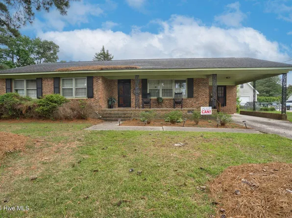 1811 Delwood Drive W, Wilson, NC 27893