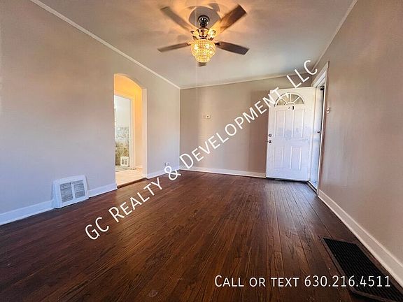 3rd image of 10141 S Crandon Ave