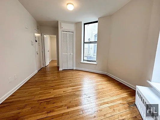 Rented by Highline Residential | media 3