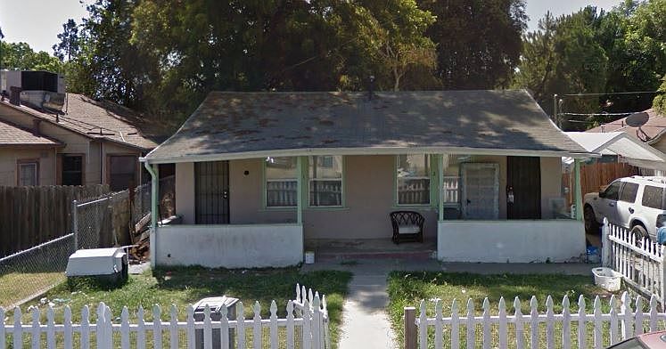 1st image of 366 Woodbridge Ave