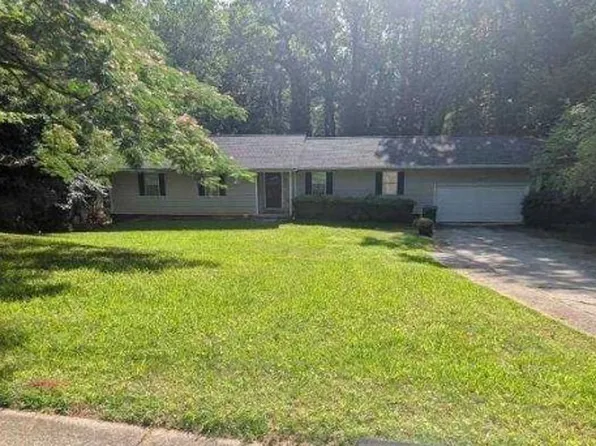 545 Rays Rd, Stone Mountain, GA 30083
