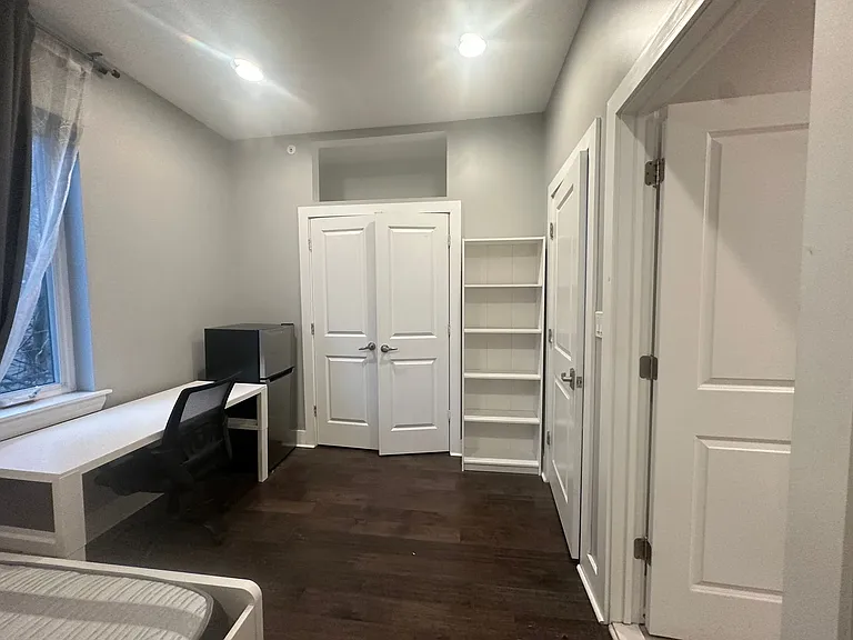 417 N Holly St — Photo 13