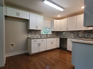 510 Goss Ave, Leesburg, FL 34748