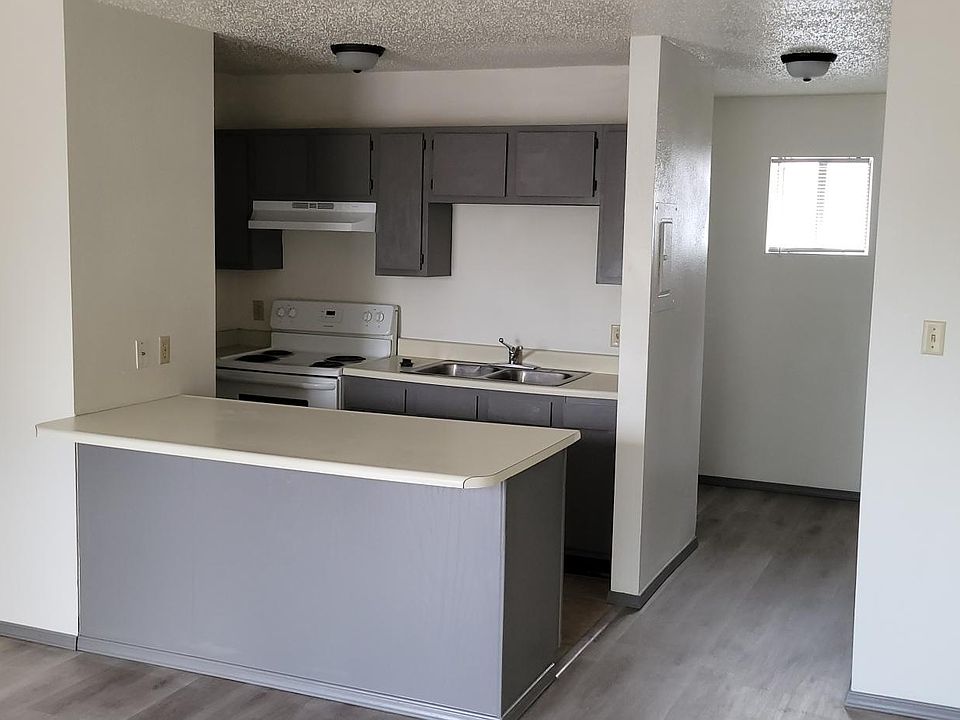1st image of 765 Williams Ln #112