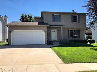 407 Stanhope Ln, Normal, IL 61761