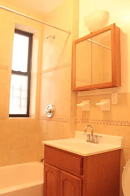 Rented by Bohemia Realty Group | media 41