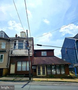 318 W Centre St, Shenandoah, PA, 17976