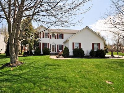 32099 Country Club Dr, Avon Lake, OH, 44012