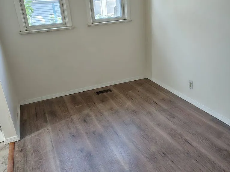 217 N Martinson St — Photo 10
