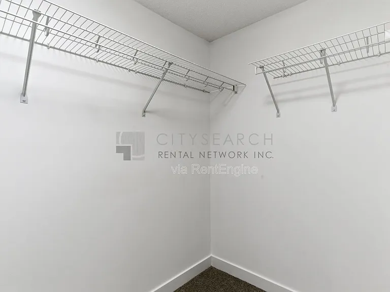 181 Setonstone Grn SE #B — Photo 16