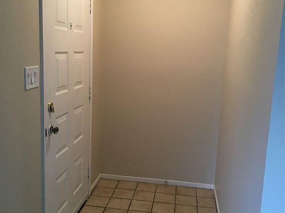 4th image of 2833 Sunny Slope Dr