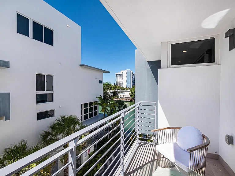 31 N Shore Dr — Photo 7