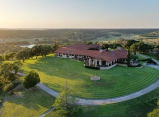 215 Wren Rd, Kerrville, TX 78028