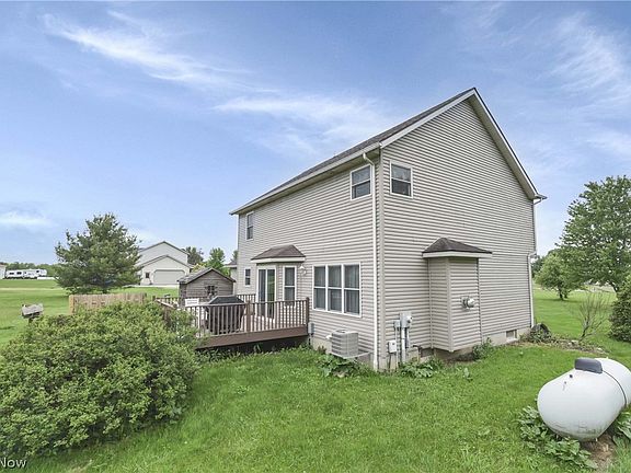 5th image of 10615 N Elyria Rd