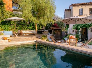 3957 Franklin Ave, Los Angeles, CA 90027