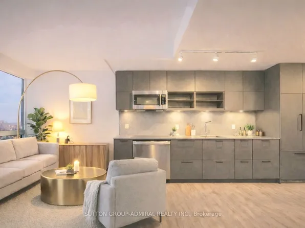 135 Liberty St #1403, Toronto, ON M6K 1A7