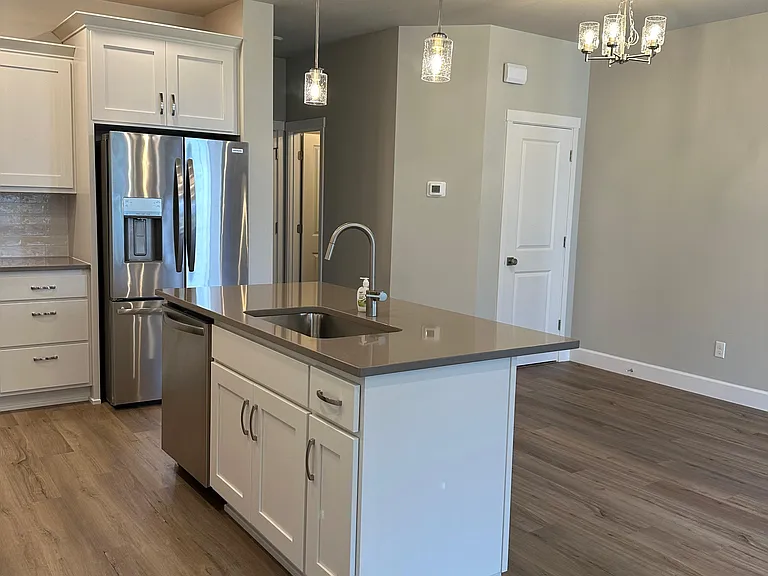 8315 SE Shale Ln — Photo 5