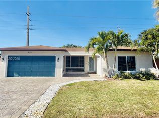 820 NW 91st Ave, Pembroke Pines, FL 33024