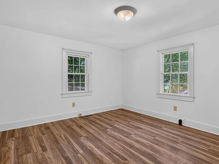840 Ohio St — Photo 11