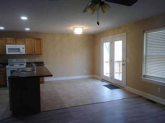 Dining room with patio doors to deck.