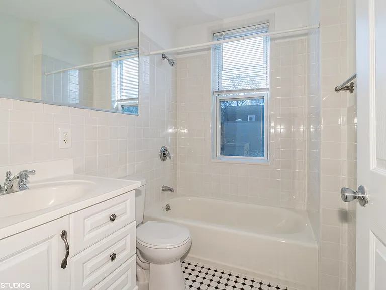 447 Park Dr #6 — Photo 11