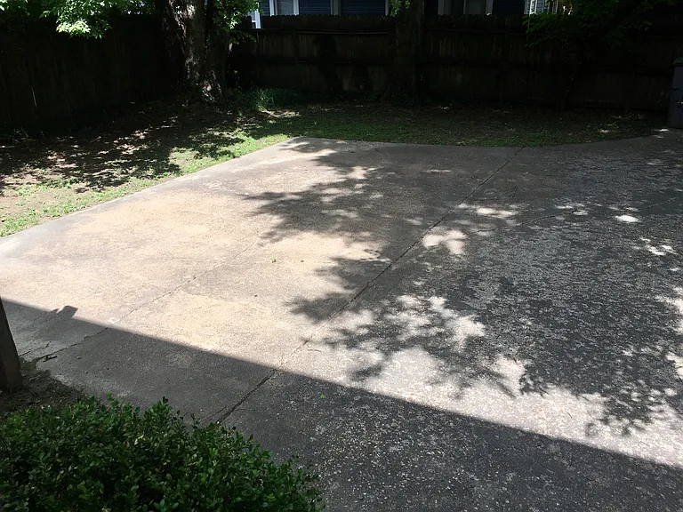714 Goodman St — Photo 9