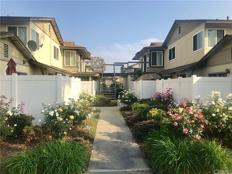 1st image of 1480 Forest Glen Dr APT 9