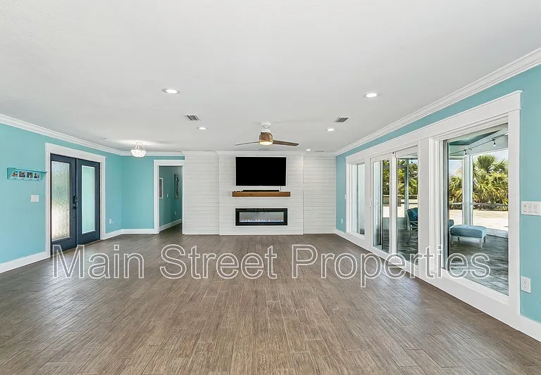 231 Sabine Dr — Photo 20