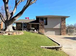 2901 Cellar Door Ln, Enid, OK 73703