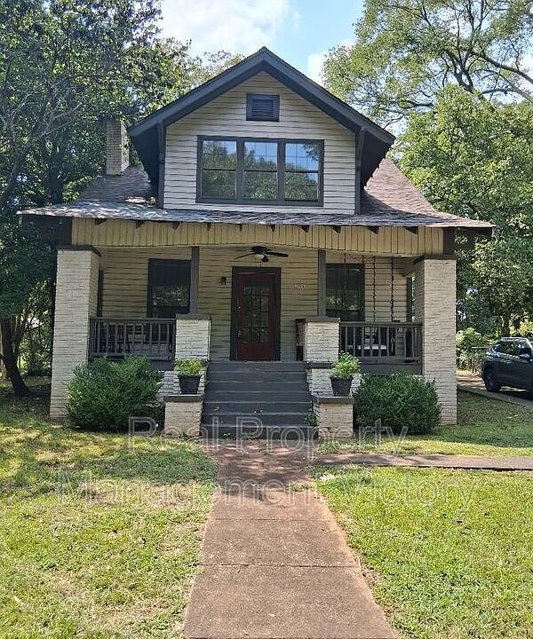 1st image of 1116 Potter Ave