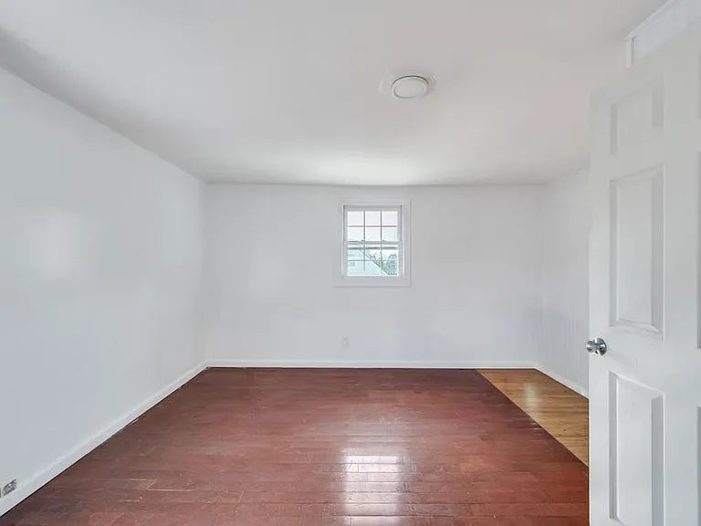 50 Wantagh Ave — Photo 22