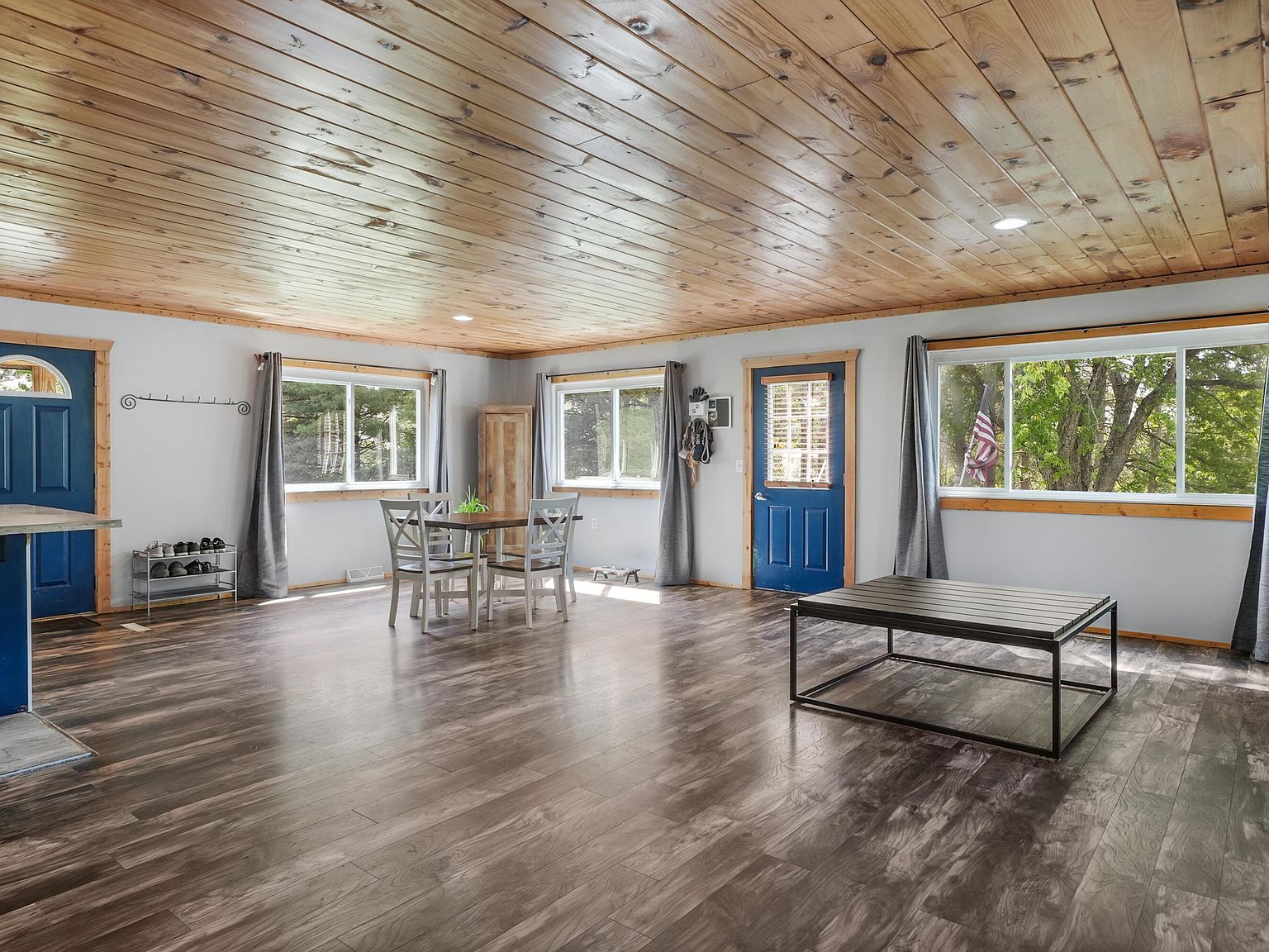 21550 230th Ave, Paris, MI 49338 Zillow